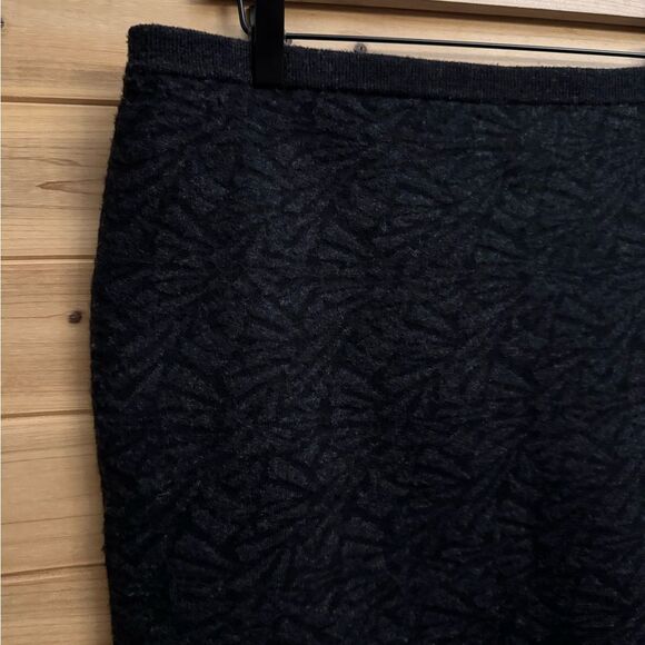 Eileen Fisher Size Large Gray Black Abstract Pattern Wool Blend Bodycon Skirt - Picture 5 of 10